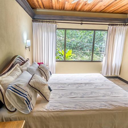 Kayak Lodge Damas Kültér fotó