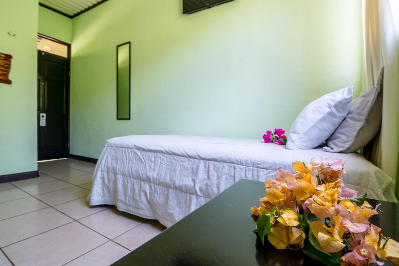 Kayak Lodge Damas Kültér fotó