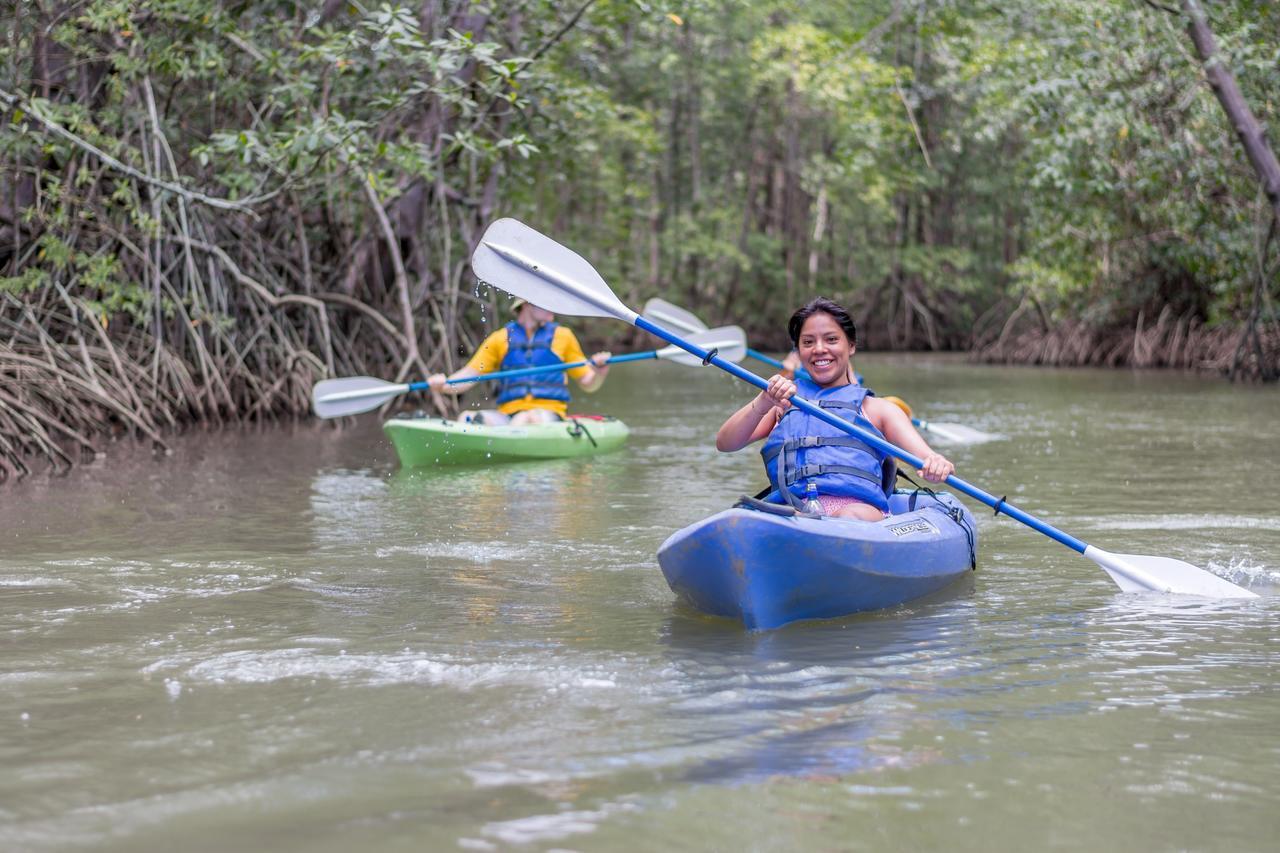 Kayak Lodge Damas Kültér fotó