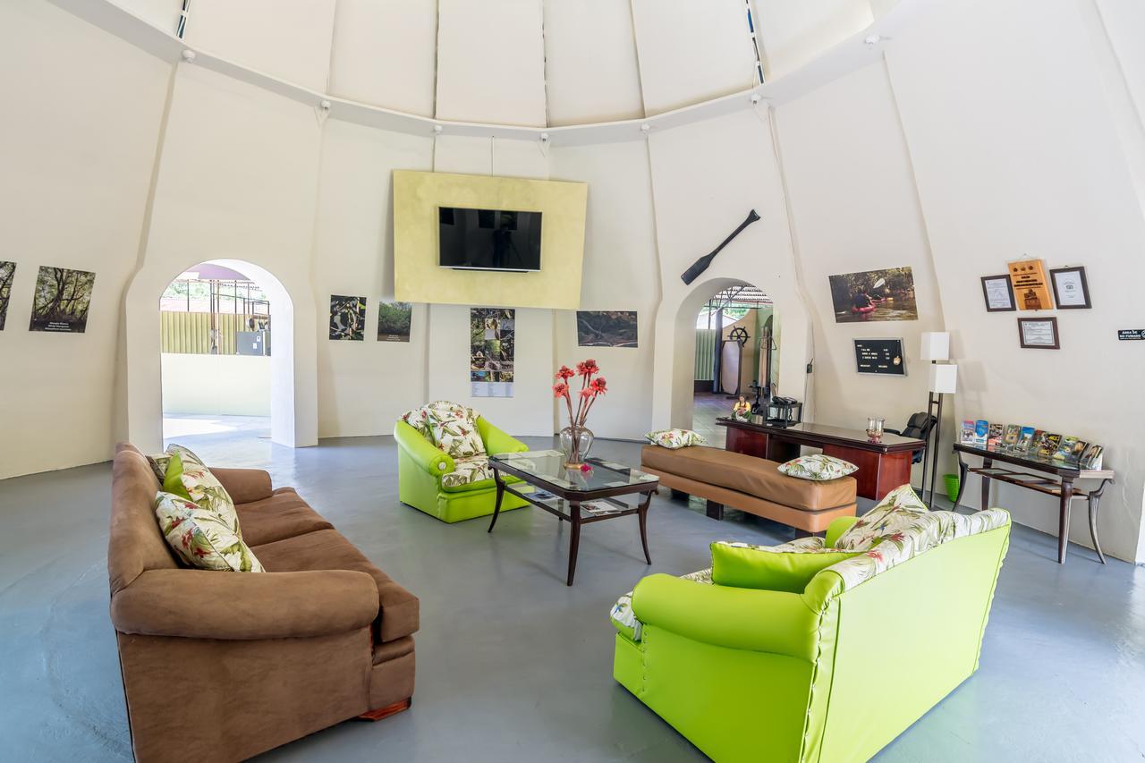 Kayak Lodge Damas Kültér fotó
