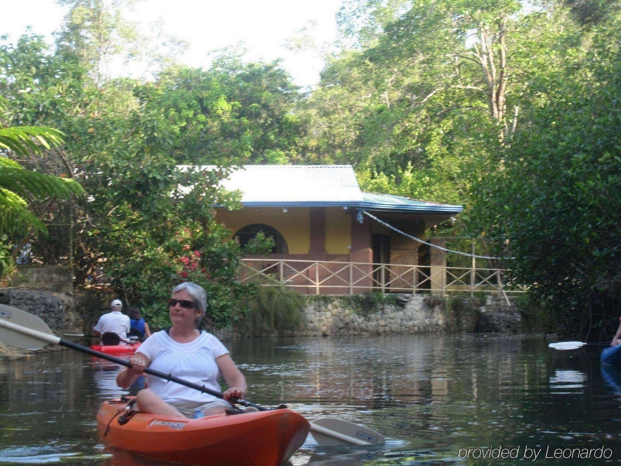 Kayak Lodge Damas Kültér fotó